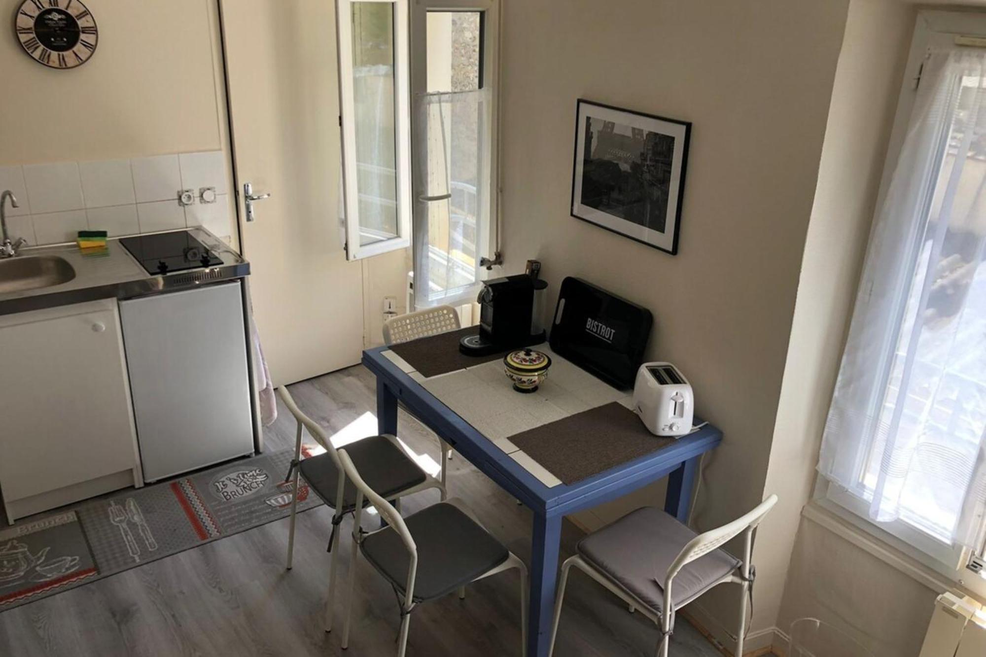 Suites Rive Gauche - Charmant DUPLEX - Chez Delpha Fontainebleau Exterior foto